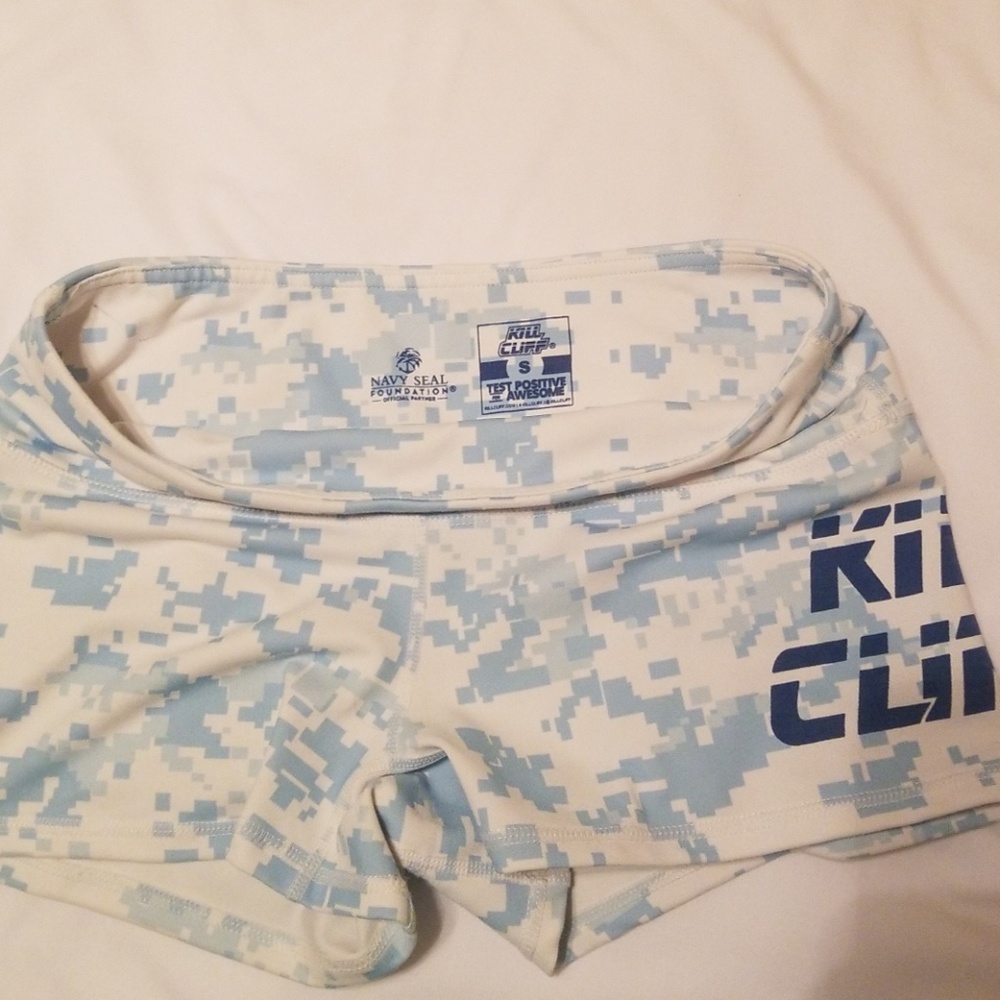 Kill Cliff shorts